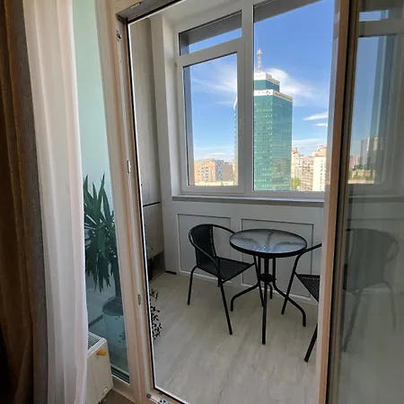 Apartman In Manhattan Residentialcomplexberesteysky Prospekt